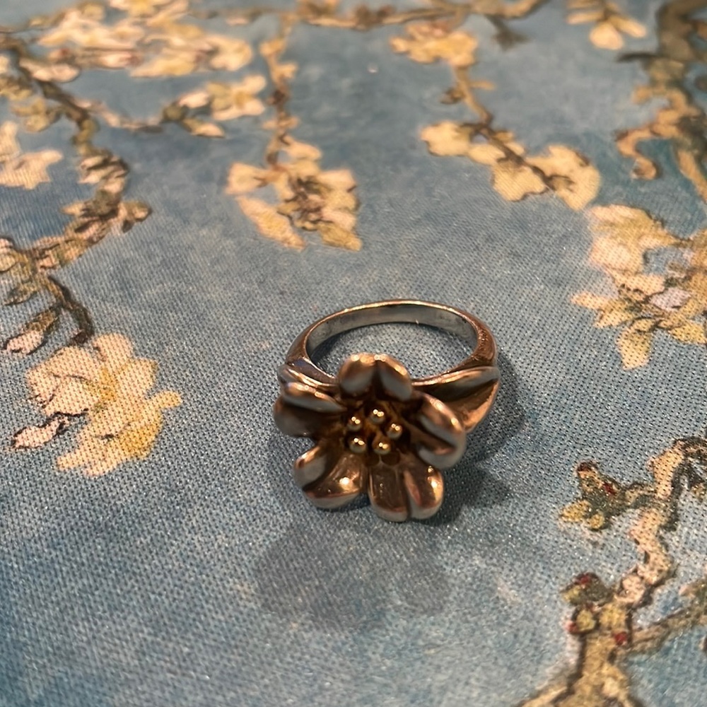 James Avery Flower Ring Size 5